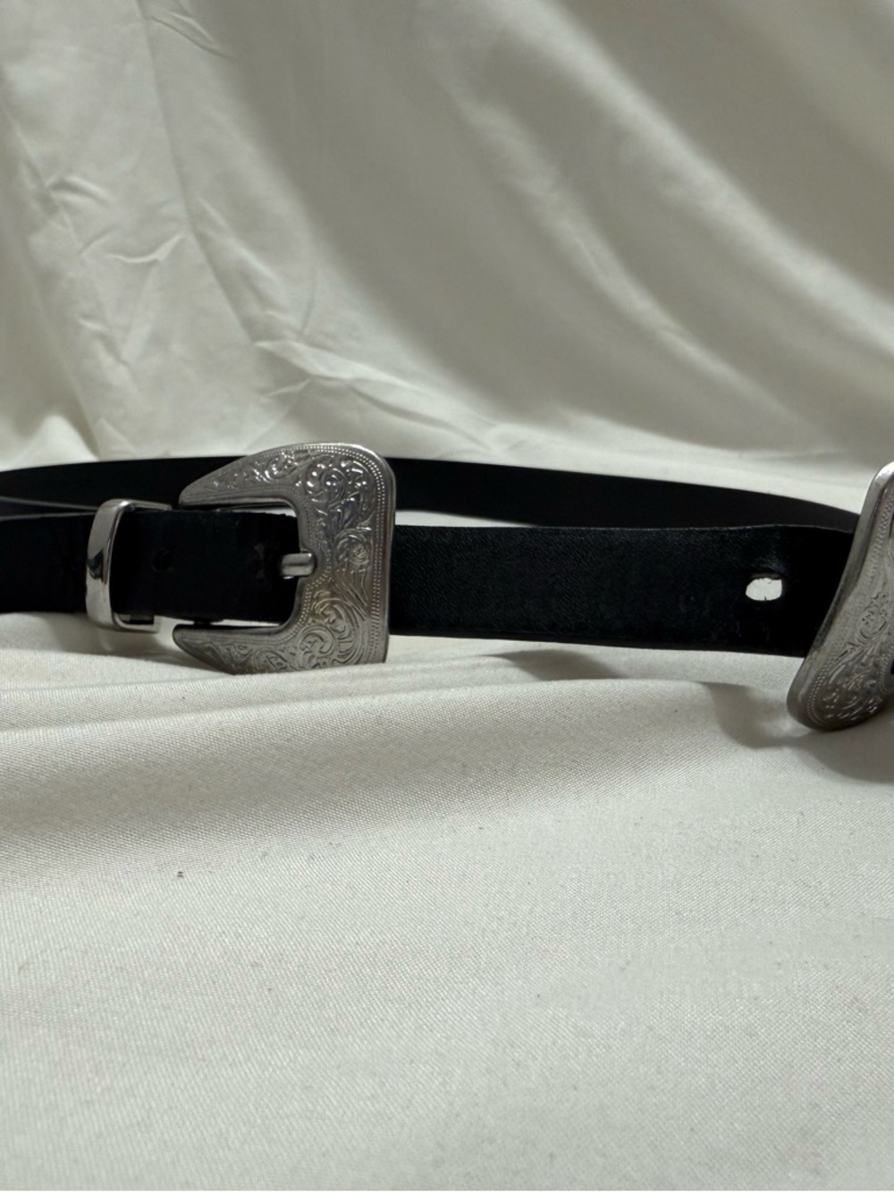 Source Unknown Black Western Belt with Silver Engraved Buckle